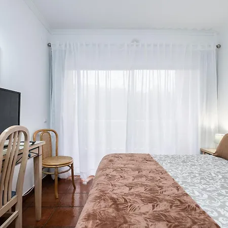 Apartment Parque Dos Reis *