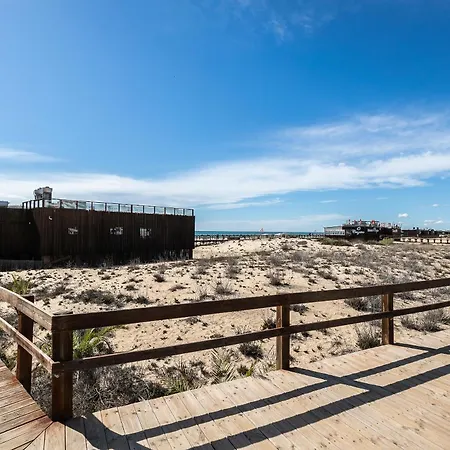 Parque Dos Reis Apartment *