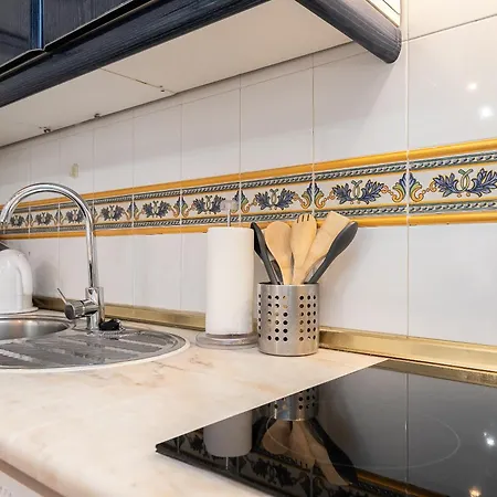 Apartman Parque Dos Reis *